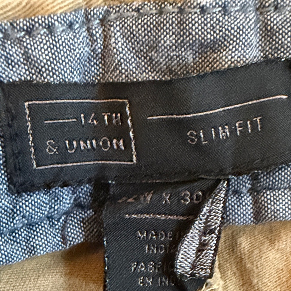 14th & Union Men's Khaki Chinos - Picture 2 of 3